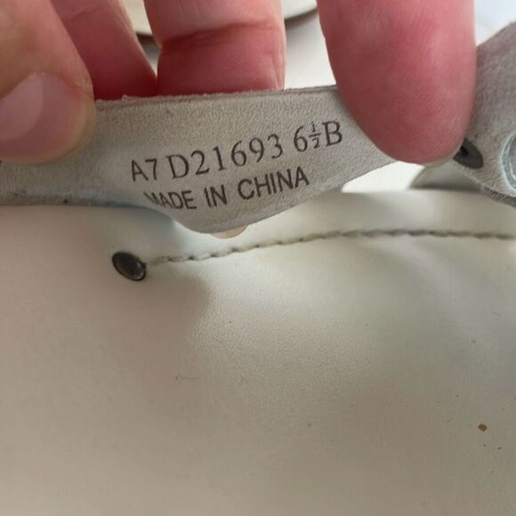 Cole Haan White Leather and Patent Mule Sandals - Picture 8 of 9